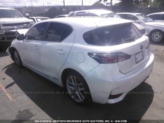 JTHKD5BH0G2262112 - 2016 LEXUS CT 200 WHITE photo 3