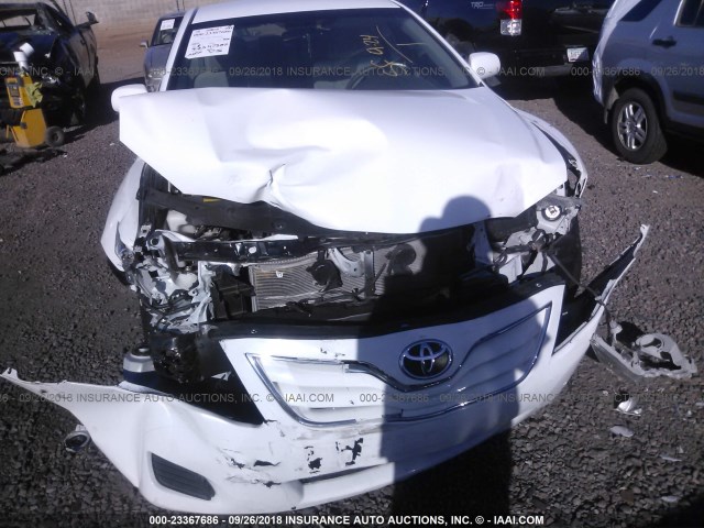 4T1BK3EK6BU611754 - 2011 TOYOTA CAMRY SE/LE/XLE WHITE photo 6