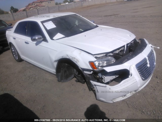 2C3CCAET9DH547089 - 2013 CHRYSLER 300C WHITE photo 1