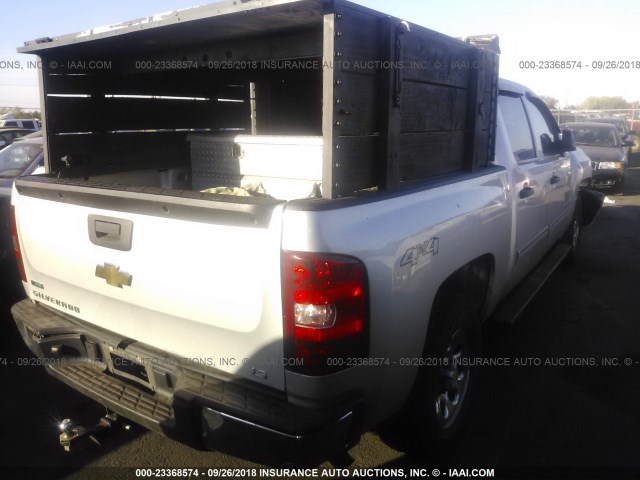 3GCPKREA4BG231187 - 2011 CHEVROLET SILVERADO K1500 LS SILVER photo 4