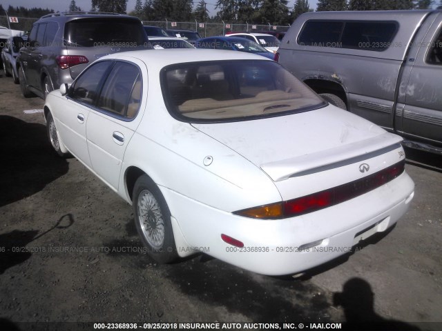 JNKAY21D9PM025989 - 1993 INFINITI J30 WHITE photo 3