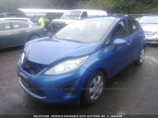 3FADP4EJXBM153805 - 2011 FORD FIESTA SE BLUE photo 2