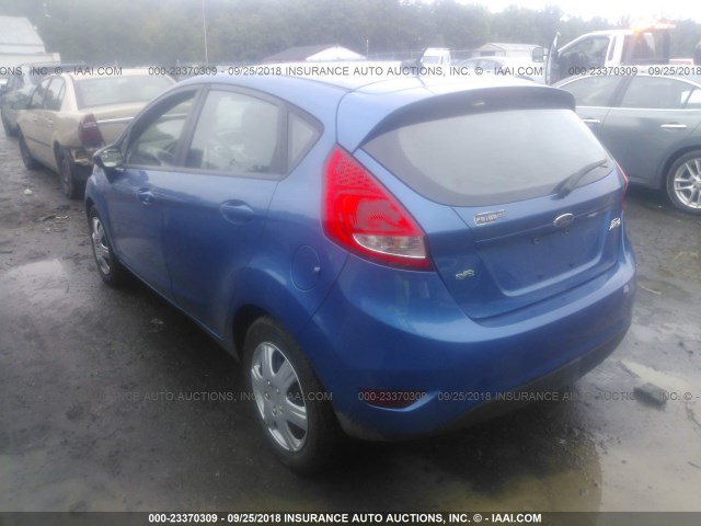 3FADP4EJXBM153805 - 2011 FORD FIESTA SE BLUE photo 3