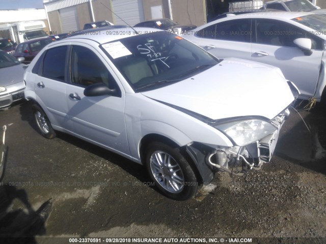 1FAFP34N17W321488 - 2007 FORD FOCUS ZX4/S/SE/SES WHITE photo 1