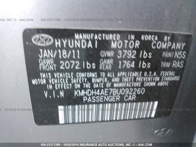 KMHDH4AE7BU092260 - 2011 HYUNDAI ELANTRA GLS/LIMITED SILVER photo 9