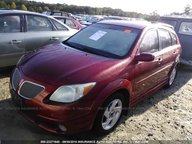 5Y2SL658X8Z422480 - 2008 PONTIAC VIBE RED photo 2