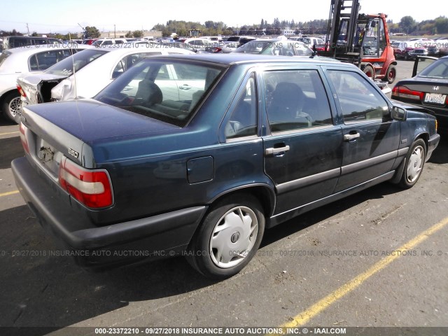 YV1LS5556V3387212 - 1997 VOLVO 850 GREEN photo 4