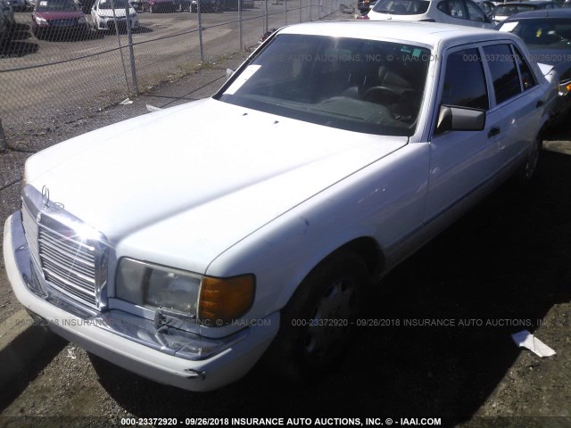 WDBCB35D1LA558618 - 1990 MERCEDES-BENZ 350 SDL WHITE photo 2