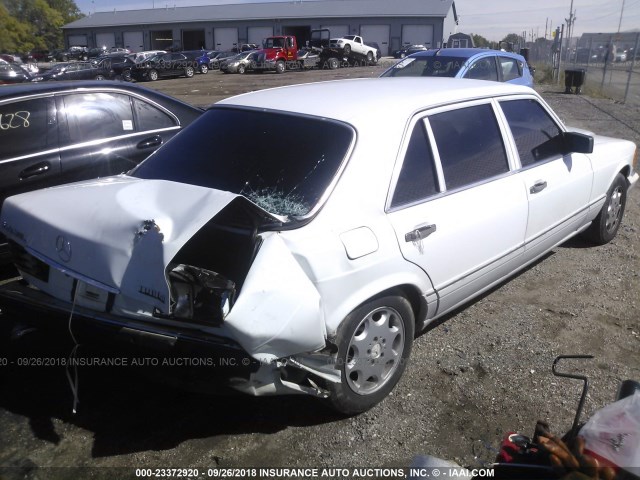 WDBCB35D1LA558618 - 1990 MERCEDES-BENZ 350 SDL WHITE photo 4