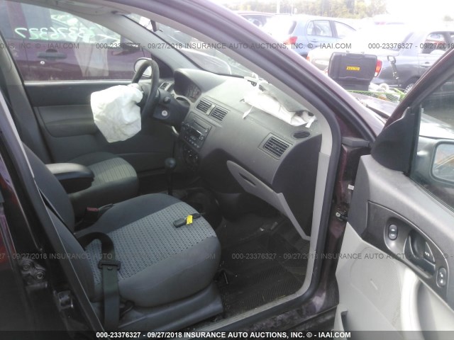 1FAFP34N97W285226 - 2007 FORD FOCUS ZX4/S/SE/SES 栗色 照片 5