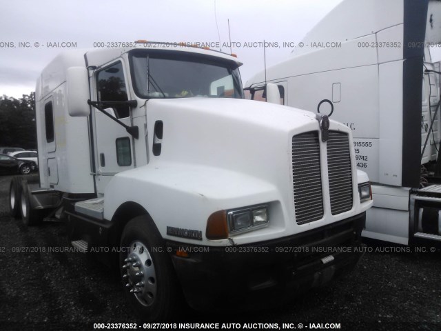 1XKADB9X26J110477 - 2006 KENWORTH T600 T600 WHITE photo 1