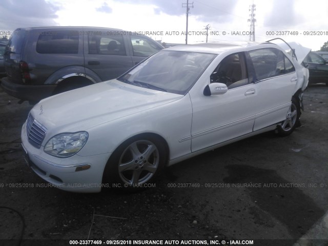 WDBNG70J65A439089 - 2005 MERCEDES-BENZ S 430 WHITE photo 2