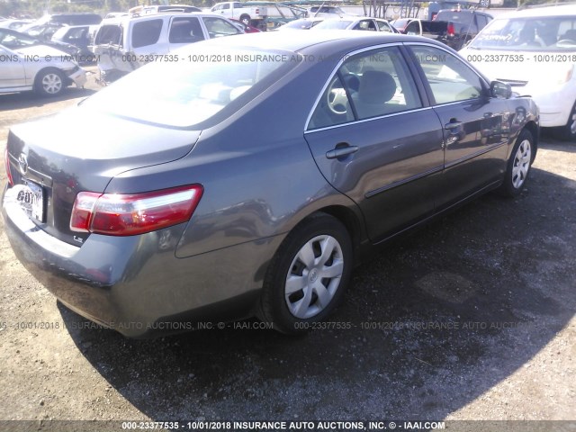JTNBE46K173024841 - 2007 TOYOTA CAMRY NEW GENERAT CE/LE/XLE/SE GRAY photo 4