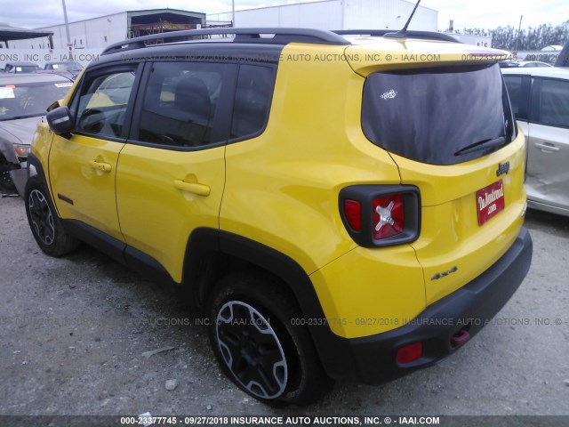 ZACCJBCT3FPB91606 - 2015 JEEP RENEGADE TRAILHAWK YELLOW photo 3