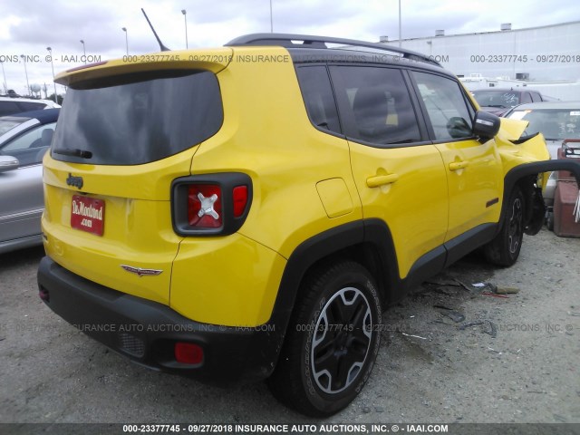 ZACCJBCT3FPB91606 - 2015 JEEP RENEGADE TRAILHAWK YELLOW photo 4