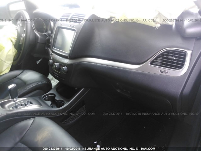 3C4PDDGG1JT306092 - 2018 DODGE JOURNEY CROSSROAD BLACK photo 5