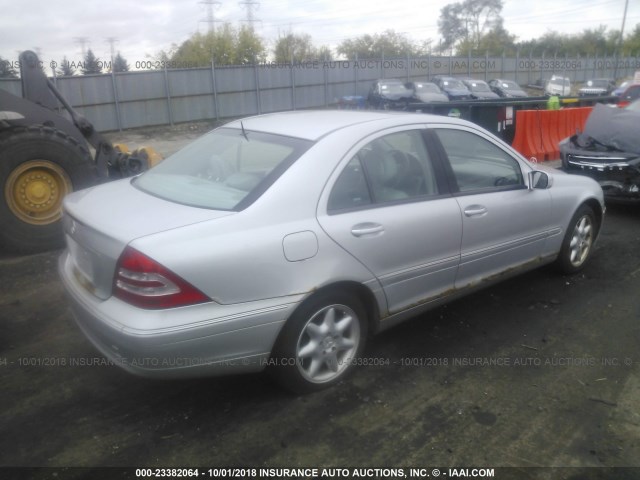 WDBRF61J82F172503 - 2002 MERCEDES-BENZ C 240 SILVER photo 4