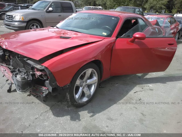 2C3CDYAG6CH127786 - 2012 DODGE CHALLENGER SXT RED photo 2