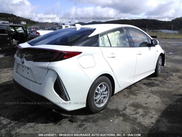 JTDKARFP7J3083005 - 2018 TOYOTA PRIUS PRIME  白色 照片 4