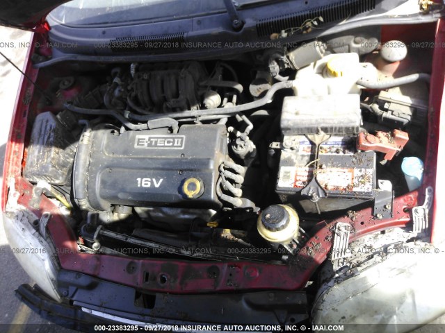 KL1TD66666B683956 - 2006 CHEVROLET AVEO LS RED photo 10