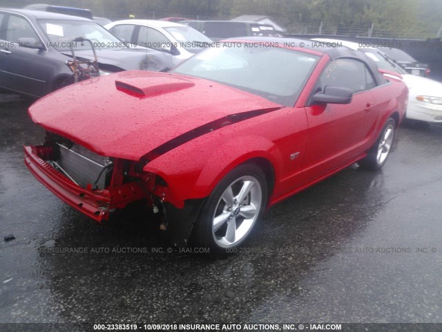 1ZVHT85H175304472 - 2007 FORD MUSTANG GT RED photo 2