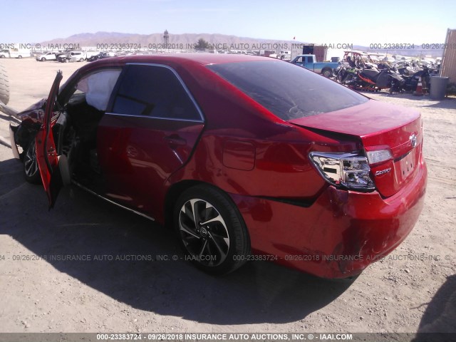 4T4BF1FK1CR181937 - 2012 TOYOTA CAMRY SE/LE/XLE 红色 照片 3