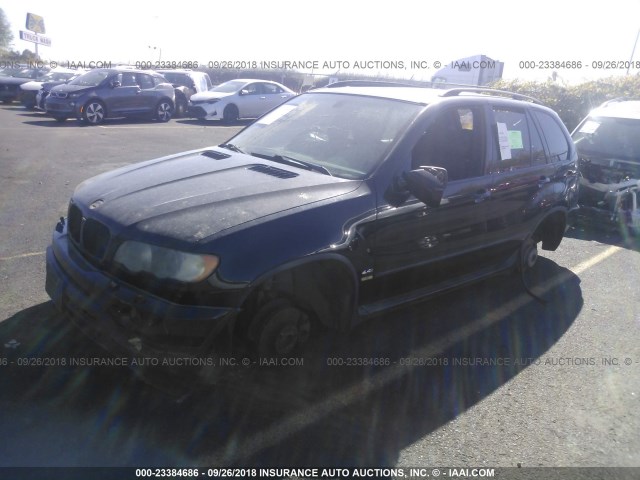 5UXFB33582LH31601 - 2002 BMW X5 4.4I BLACK photo 2