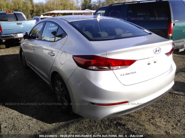 5NPD84LF7HH203256 - 2017 HYUNDAI ELANTRA SE/VALUE/LIMITED SILVER photo 3