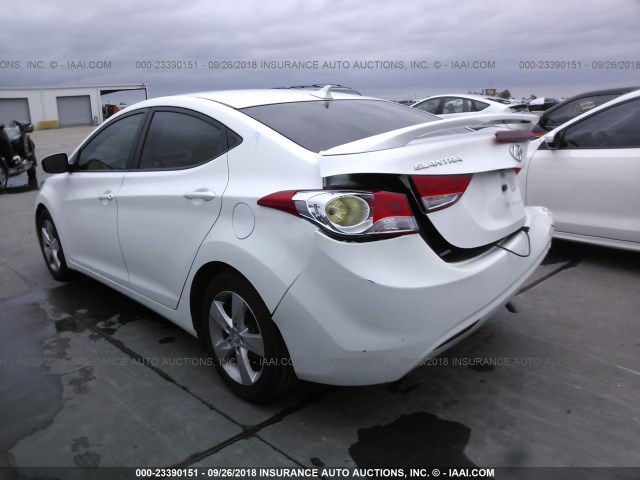 5NPDH4AE0DH361846 - 2013 HYUNDAI ELANTRA GLS/LIMITED WHITE photo 3