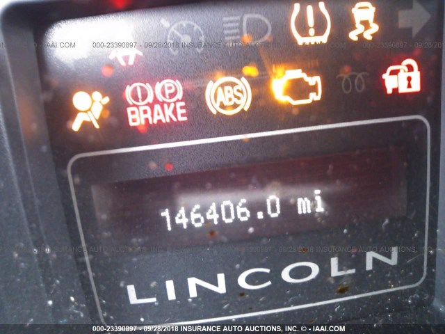 5LMJJ2J55AEJ05167 - 2010 LINCOLN NAVIGATOR 银色 照片 7