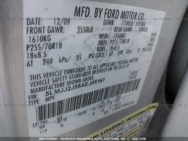 5LMJJ2J55AEJ05167 - 2010 LINCOLN NAVIGATOR 银色 照片 9