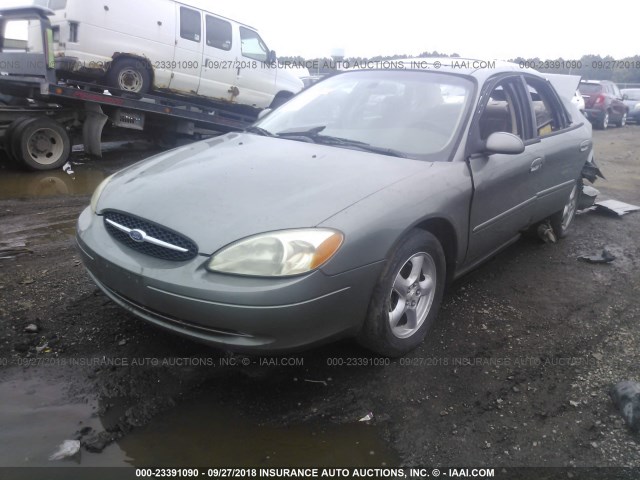 1FAFP55U62G108864 - 2002 FORD TAURUS SES GRAY photo 2