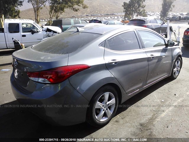 5NPDH4AE6DH230078 - 2013 HYUNDAI ELANTRA GLS/LIMITED GRAY photo 4