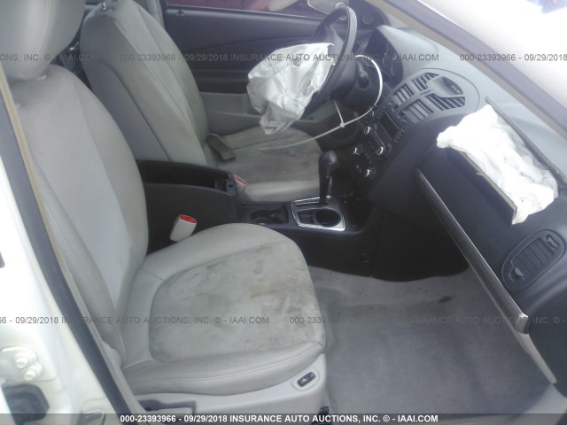 1G1ZU53806F303272 - 2006 CHEVROLET MALIBU LTZ 白色 照片 5