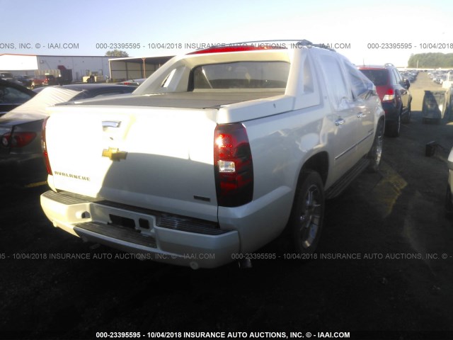 3GNTKGE38BG335550 - 2011 CHEVROLET AVALANCHE LTZ WHITE photo 4