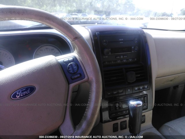 1FMEU75816UA96395 - 2006 FORD EXPLORER LIMITED TAN photo 5