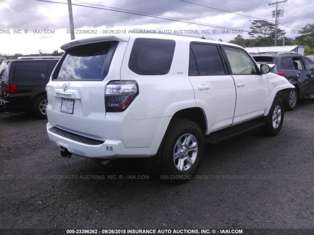 JTEBU5JR6J5602800 - 2018 TOYOTA 4RUNNER SR5 PREM/LTDL/TRAIL/TRD WHITE photo 4