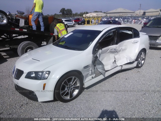 6G2EC57Y79L162815 - 2009 PONTIAC G8 GT WHITE photo 2