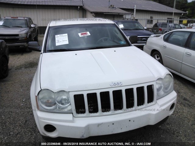 1J8GR48K27C657269 - 2007 JEEP GRAND CHEROKEE LAREDO/COLUMBIA/FREEDOM WHITE photo 6