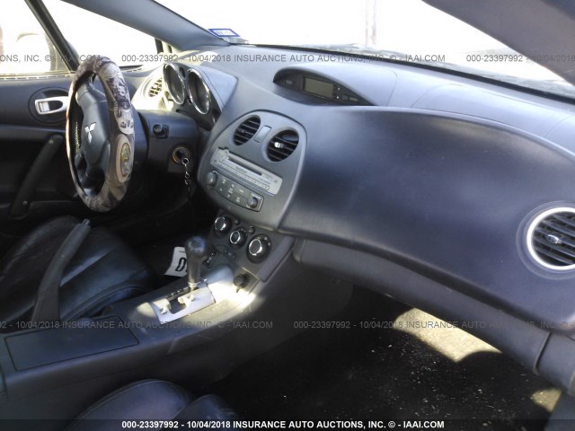 4A3AL25F27E025996 - 2007 MITSUBISHI ECLIPSE SPYDER GS BLACK photo 5