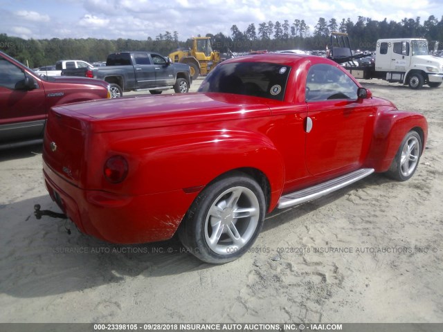 1GCES14P64B105617 - 2004 CHEVROLET SSR 红色 照片 4