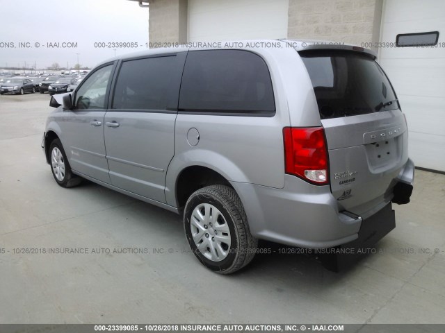 2C4RDGBGXHR756399 - 2017 DODGE GRAND CARAVAN SE SILVER photo 3