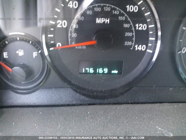 1J4GR48K75C629806 - 2005 JEEP GRAND CHEROKEE LAREDO/COLUMBIA/FREEDOM 棕色 照片 7