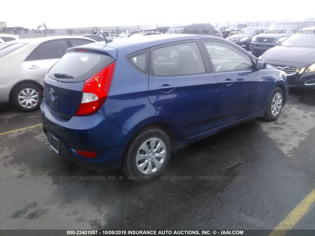 KMHCT5AEXGU261257 - 2016 HYUNDAI ACCENT SE BLUE photo 4