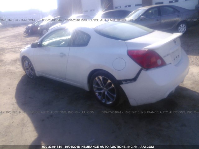 1N4BL2EP8AC169545 - 2010 NISSAN ALTIMA SR WHITE photo 3