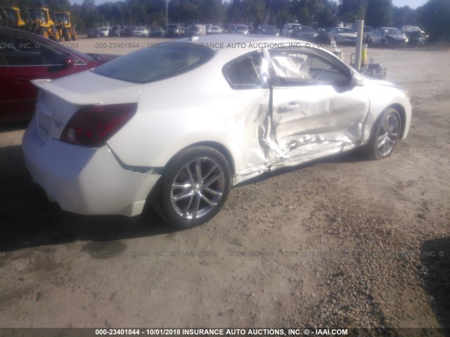 1N4BL2EP8AC169545 - 2010 NISSAN ALTIMA SR WHITE photo 4