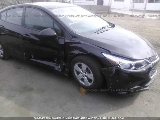 1G1BC5SM4J7160929 - 2018 CHEVROLET CRUZE LS BLACK photo 6