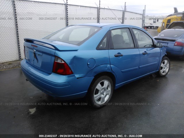 1FAFP34NX7W142298 - 2007 FORD FOCUS ZX4/S/SE/SES BLUE photo 4