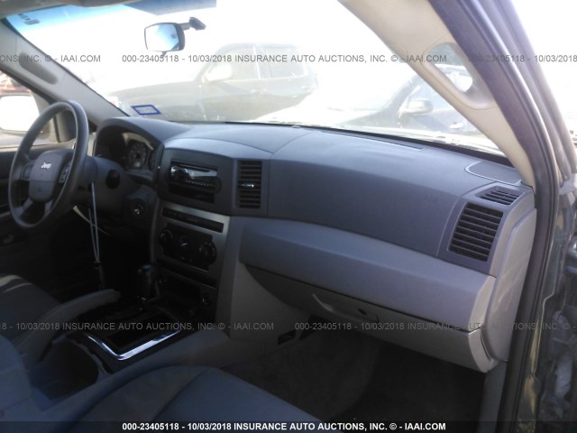 1J4GS48K05C603522 - 2005 JEEP GRAND CHEROKEE LAREDO/COLUMBIA/FREEDOM 绿色 照片 5