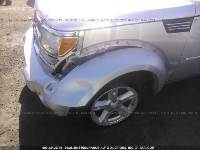 1D8GT28K68W171773 - 2008 DODGE NITRO SXT SILVER photo 6